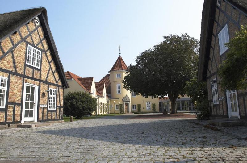 Gl. Avernaes Sinatur Hotel & Konference Ebberup ภายนอก รูปภาพ